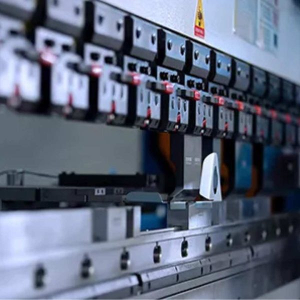 Élhajlító gép befogó